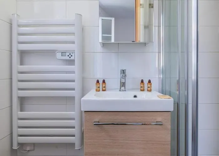 Apartamento Le Coq Ii - Monaco Border - Wifi *